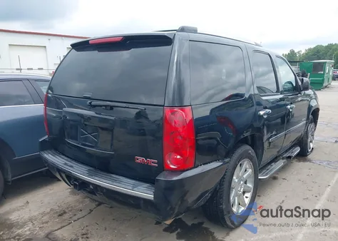 2014 GMC Yukon Denali z USA, uszkodzony, nr VIN 1GKS2EEF9ER127673